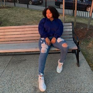 Meet your Posher, Lourdes